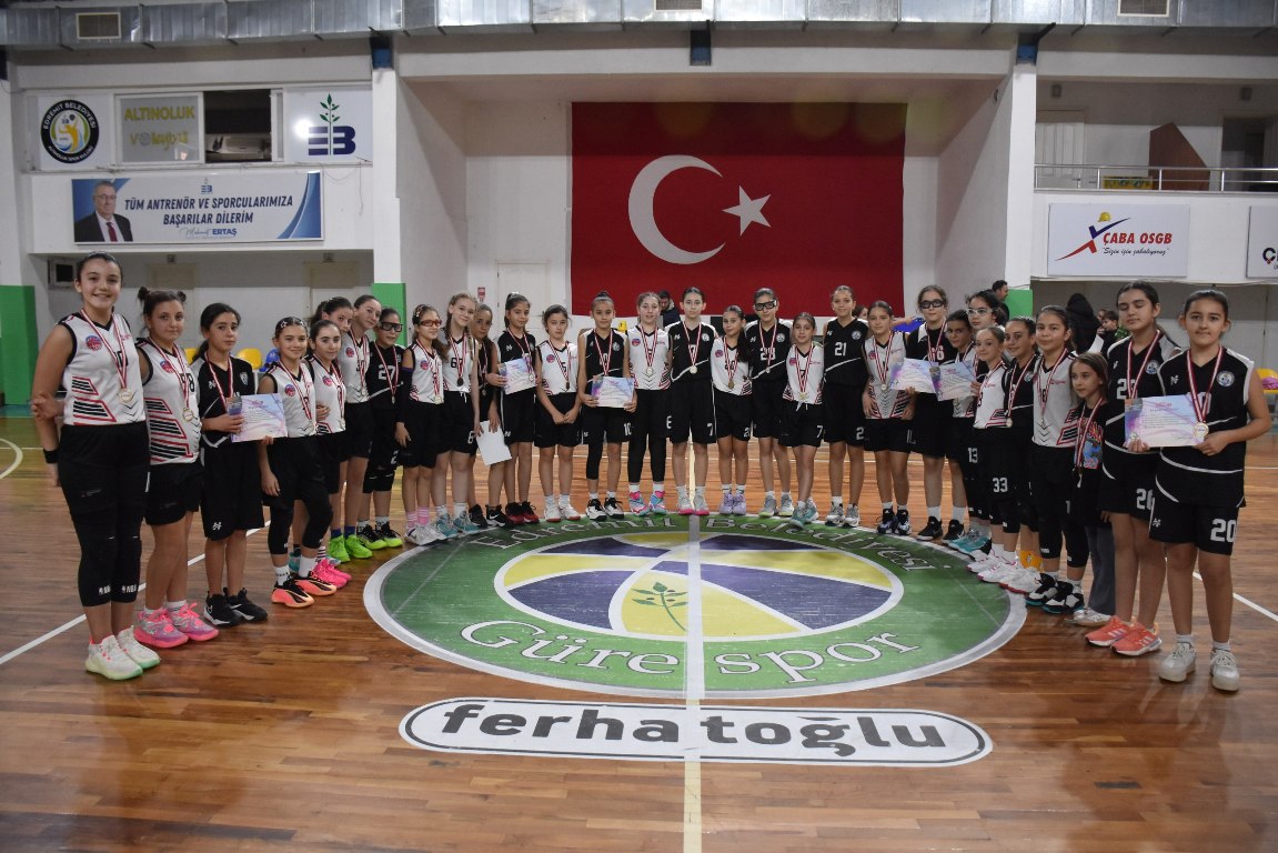 Geleceğin yıldızları Güre’de mücadele etti (15)