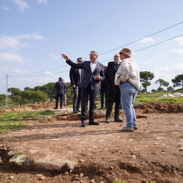 00-1-600x600 Ayvalık Yeldeğirmenleri Gün Yüzüne Çıkıyor