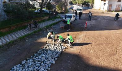 Ayvalık Belediyesi Yol Bakım ve Onarım Seferberliği Başlattı