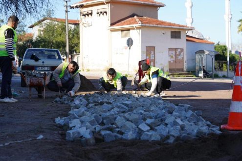05-2-495x330 Ayvalık Belediyesi Yol Bakım ve Onarım Seferberliği Başlattı