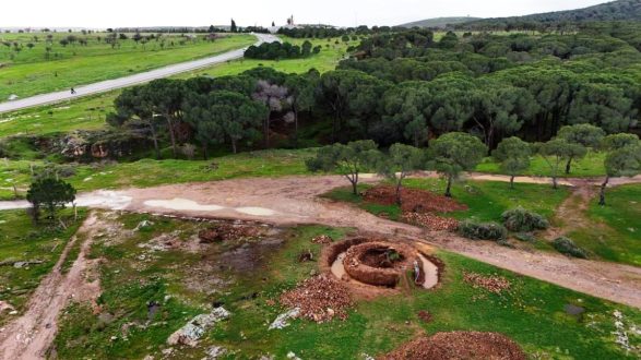 08-1-587x330 Ayvalık Yeldeğirmenleri Gün Yüzüne Çıkıyor