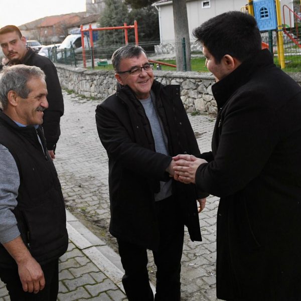 1-3-2-600x600 Altıeylül’de Taşpınar’da İlk İftar Buluşması