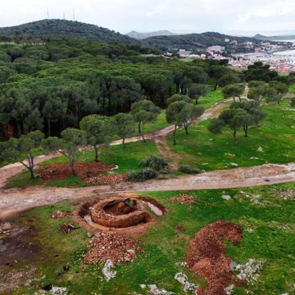 10-1-600x600 Ayvalık Yeldeğirmenleri Gün Yüzüne Çıkıyor