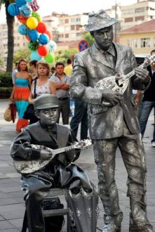 10-4-221x330 Ayvalık’ta Ramazan Etkinlikleri Başlıyor