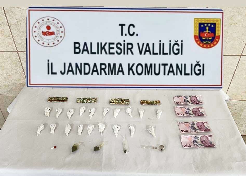 3-8 Balıkesir’de 52 Adrese Narkotik Operasyonu