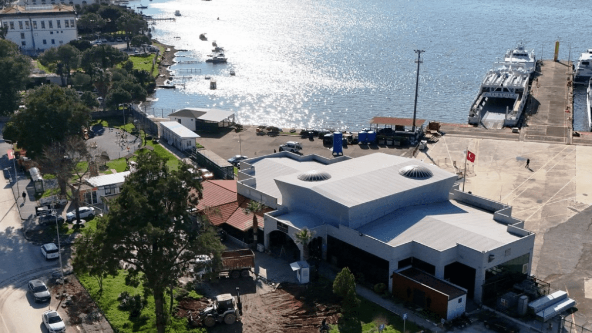 Ayvalik-Deniz-Hudut-Kapisi-2 Ayvalık Deniz Hudut Kapısı Meydan Düzenlemesi Başladı