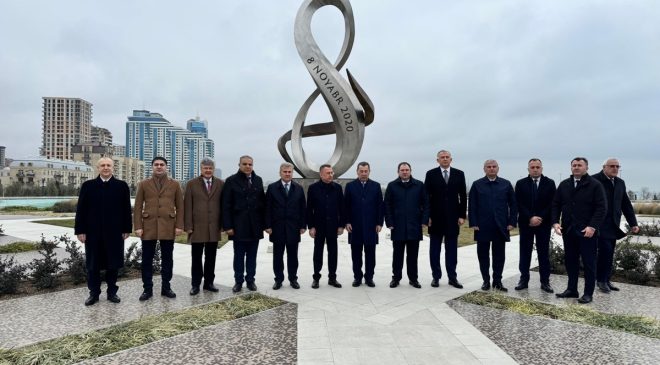 Mustafa Canbey Azerbaycan’da Kritik Temaslarda Bulundu