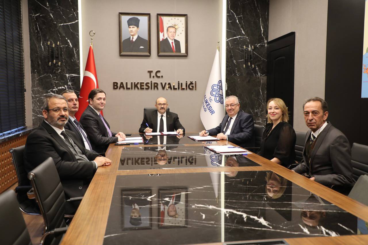 Edremit’e üç yeni Aile Sağlığı Merkezi kazandırılıyor (2)