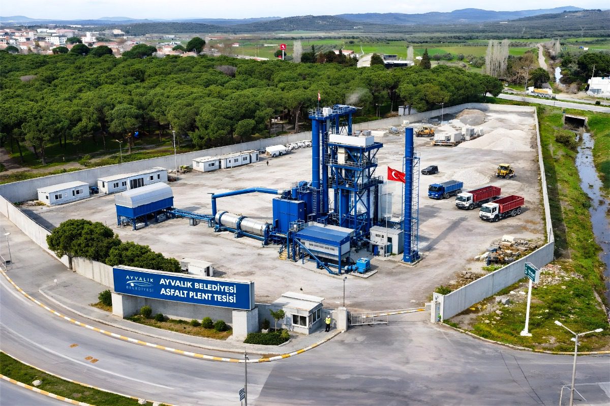 Fotograf-temsili-olarak-paylasilmistir Ayvalık Belediyesi Asfalt Plent Tesisi ile Dev Yatırım Yapıyor!