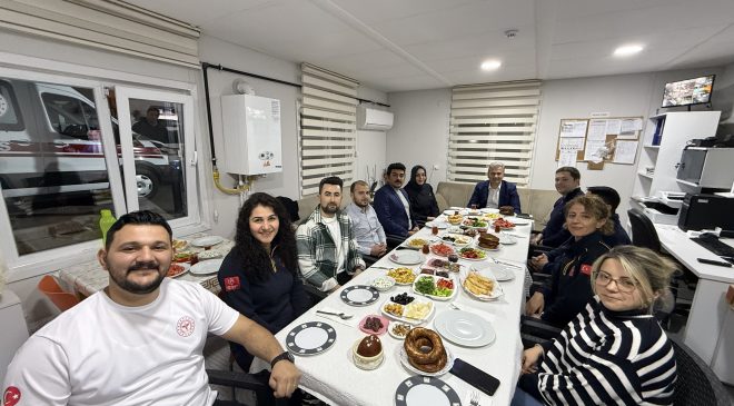Mustafa Canbey’den 112’ye Sahur Ziyareti