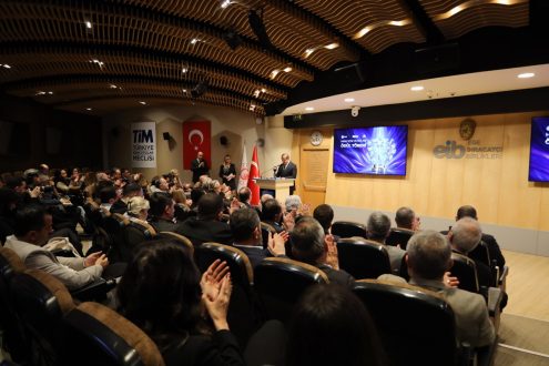 Ihracata-Odul-Toreni-14-495x330 Ege Yaş Meyve Sebze İhracatında Yıldızlar Ödüllendirildi