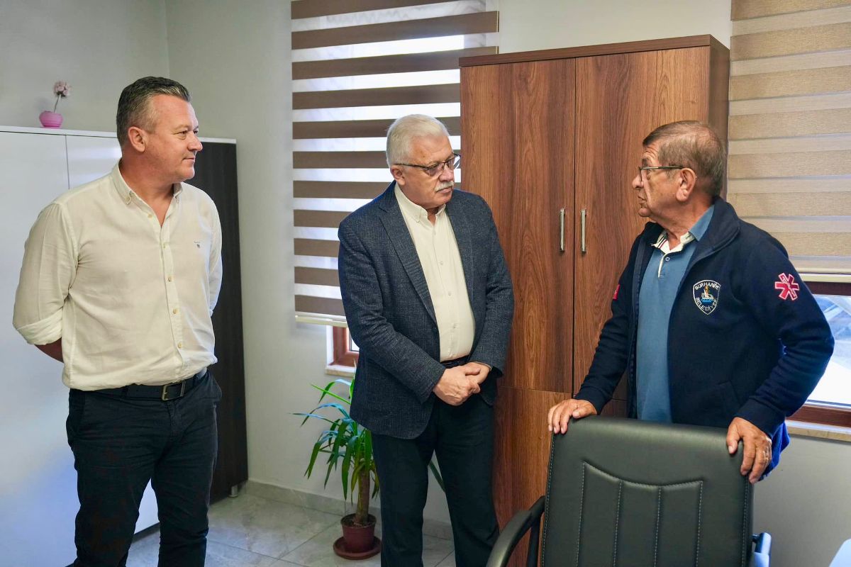 Saglik-Devrimi-1 Burhaniye’de Sağlık Devrimi: Ali Kemal Deveciler ile Kesintisiz Hizmet