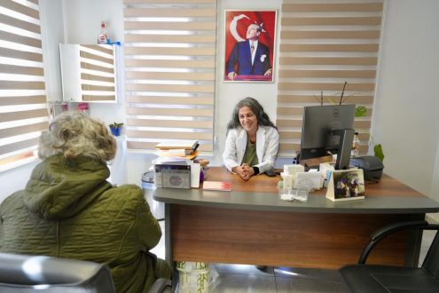 Saglik-Devrimi-2-495x330 Burhaniye’de Sağlık Devrimi: Ali Kemal Deveciler ile Kesintisiz Hizmet