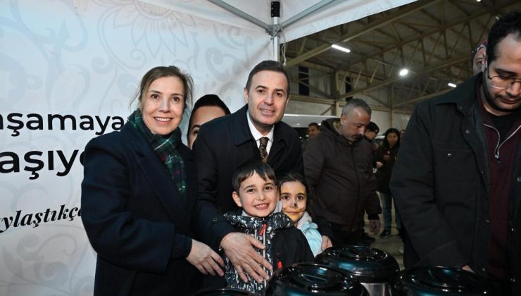 Ahmet Akın Susurluk’ta Hemşehrileriyle İftar Sofrasında