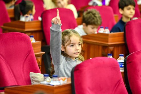 akin_ogrencileri_3.jpeg-495x330 Ahmet Akın öğrencileri belediyede ağırladı