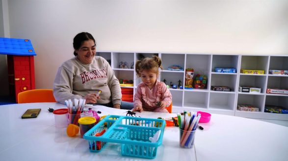 balikesir_buyuksehir_belediyesi_kadin_odakli_hizmetleriyle_one_cikiyor_7-587x330 Balıkesir Manyas Kadın Yaşam Merkezi: Ahmet Akın'dan Kadın Odaklı Dev Hizmet