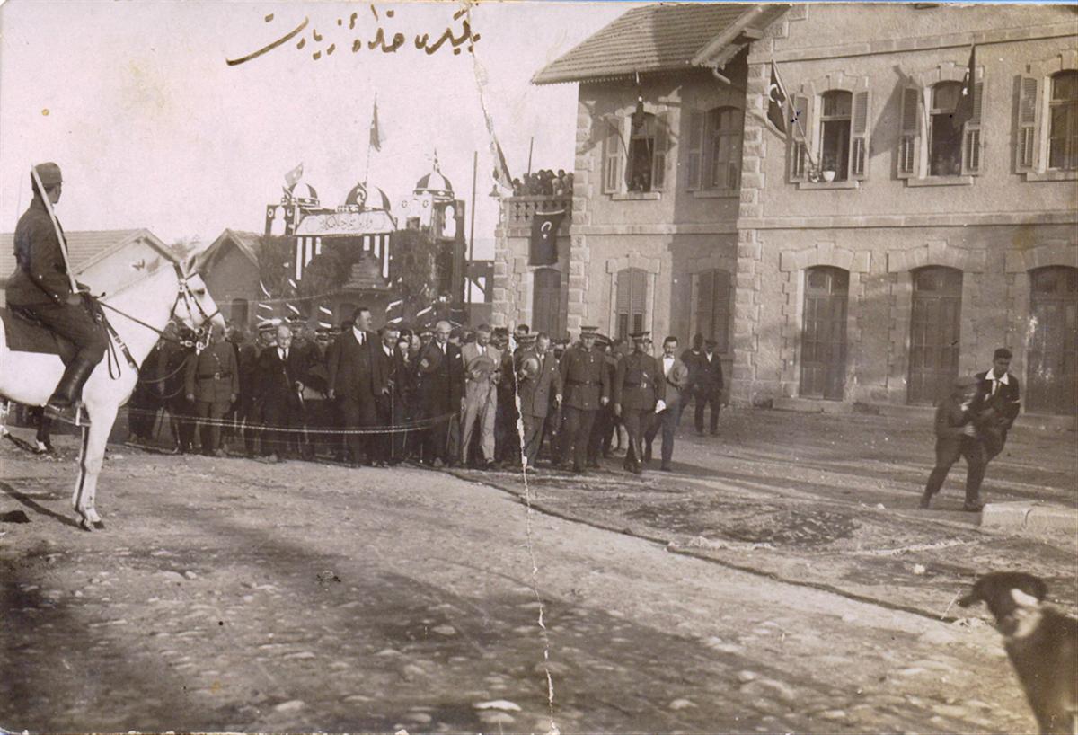 Baskan akin ayni gurur ve coskuyu bugunde heyecanla hissediyoruz