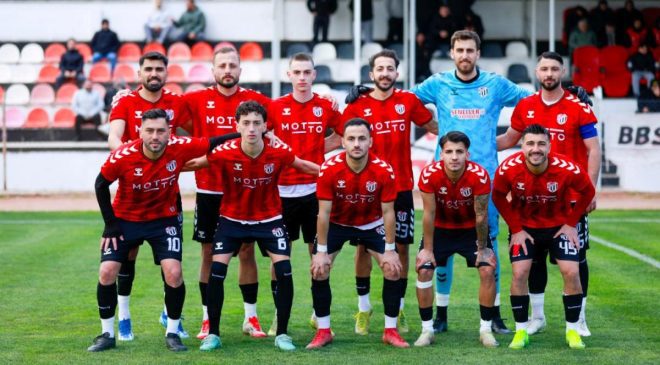 Burhaniye Belediyespor Şampiyonluğa Koşuyor