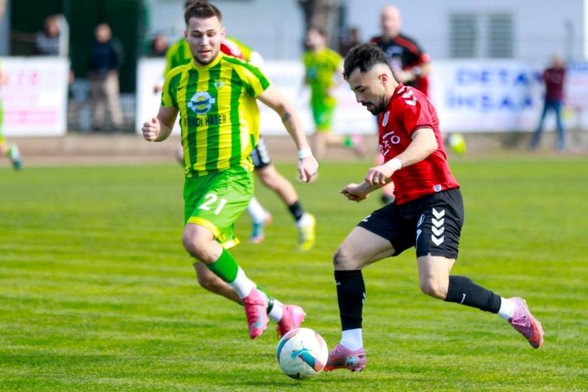 burhaniye_belediyespor-16 Burhaniye Belediyespor Şampiyonluğa Koşuyor