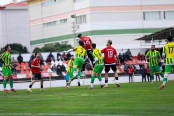 burhaniye_belediyespor-3-360x240 Burhaniye Belediyespor Şampiyonluğa Koşuyor