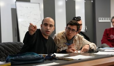 Balıkesir’de e-KPSS Hazırlık Eğitimi Başladı