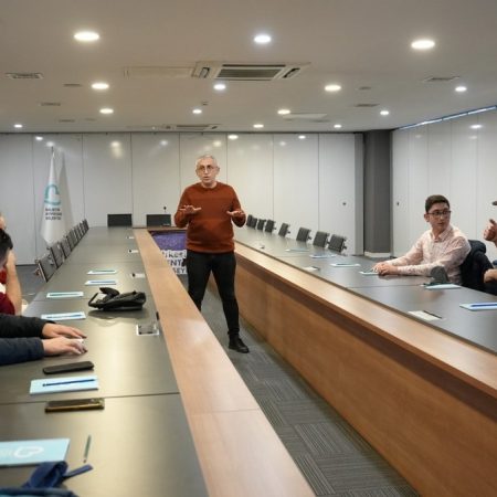 buyuksehir_kent_konseyi_is_birligiyle_ozel_gereksinimli_bireylere_e-kpss_hazirlik_egitimi_donemini__5-Kopyala-450x450 Balıkesir’de e-KPSS Hazırlık Eğitimi Başladı