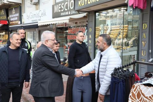 hizmet-seferberligi-11-495x330 Edremit Belediye Başkanı Mehmet Ertaş’tan Hizmet Seferberliği 🛠️