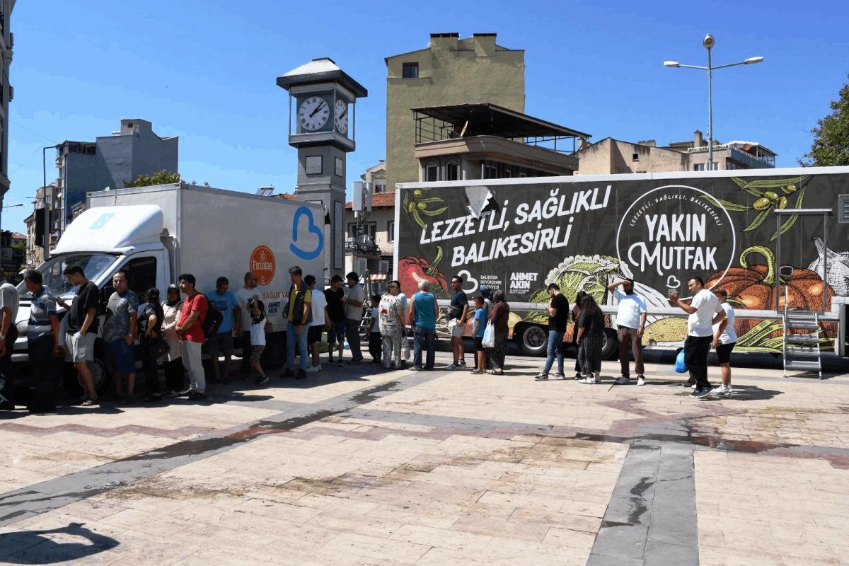 kuvayimilliyenin_bassehrinden_ornek_davranis__10