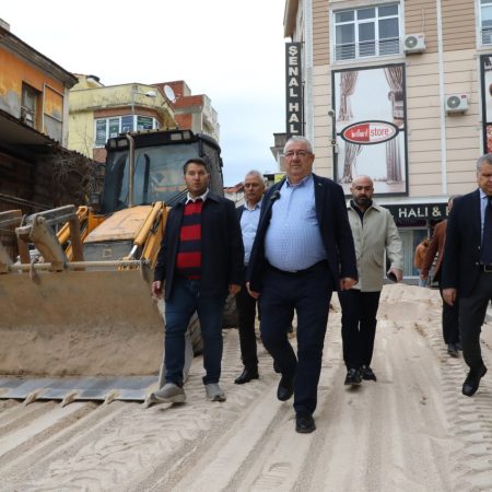 photo_2026-02-20_16-08-09-450x450 Edremit’te Yol Atağı: Ertaş Sahada İncelemede