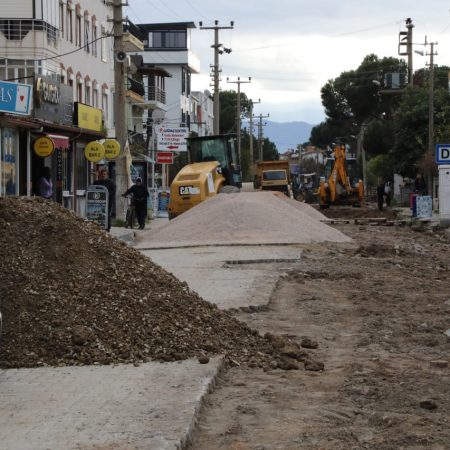 photo_2026-02-20_16-09-03-450x450 Edremit’te Yol Atağı: Ertaş Sahada İncelemede