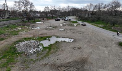 Altınoluk Kapalı Pazaryeri ve Otopark Projesi Başlıyor