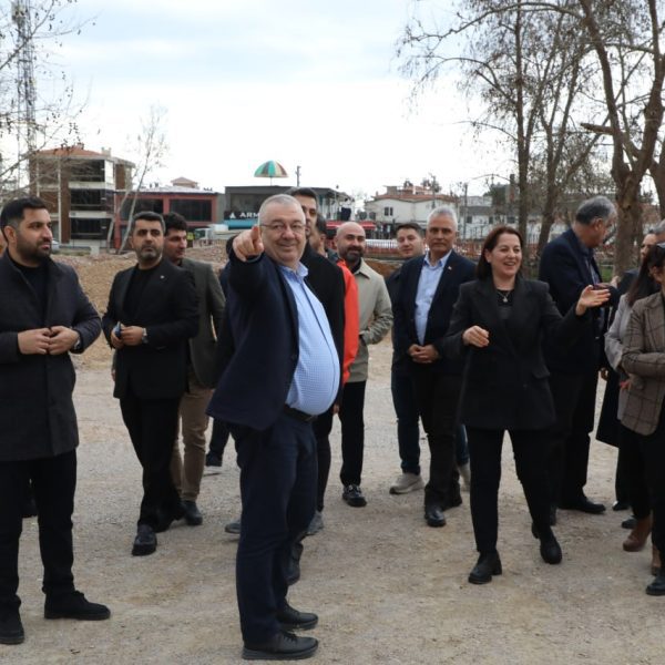 photo_2026-02-20_16-40-33-600x600 Altınoluk Kapalı Pazaryeri ve Otopark Projesi Başlıyor