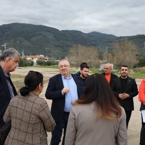 photo_2026-02-20_16-40-38-600x600 Altınoluk Kapalı Pazaryeri ve Otopark Projesi Başlıyor