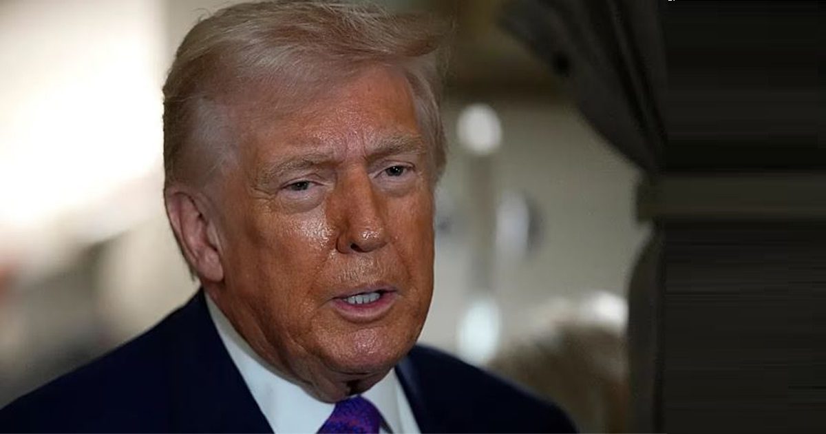 trump Trump’tan Yüzde 10 Küresel Gümrük Vergisi Kararı