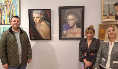 Mor Sanat’tan Ayvalık’ta “Yansıma” Sergisi