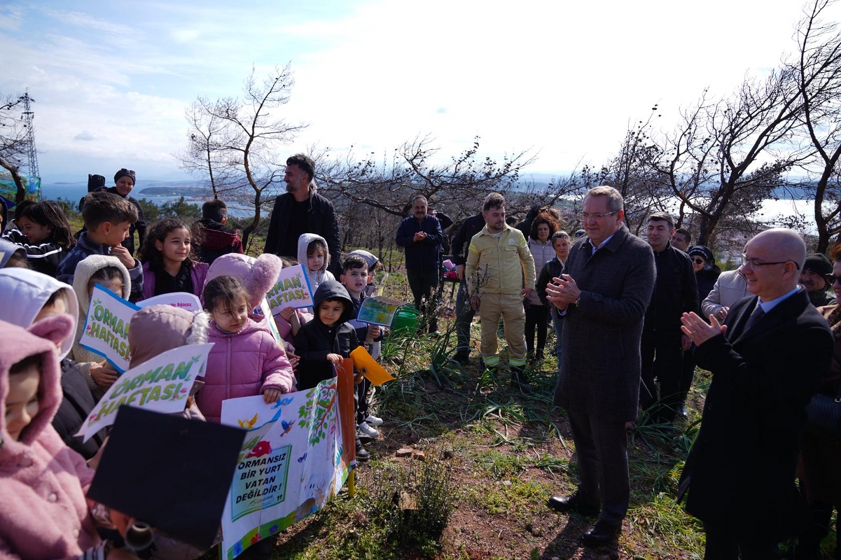 05_1201x800 Ayvalık'ta Geleceğe Nefes: 150 Fıstık Çamı Toprakla Buluştu