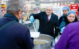 Burhaniye’de Kadir Gecesi’nde 4 Bin Kişilik İftar