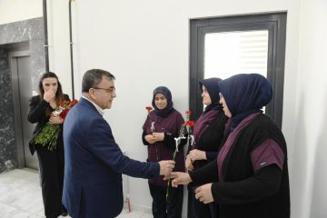 1-5-360x240 Altıeylül'de 8 Mart Mesaisi: Başkan Şehirli'den Kadınlara Ziyaret