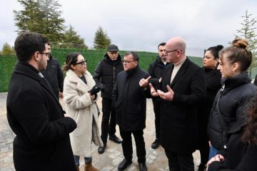 1-8-1-360x240 Altıeylül’de 228 köpek sahiplendirme bekliyor