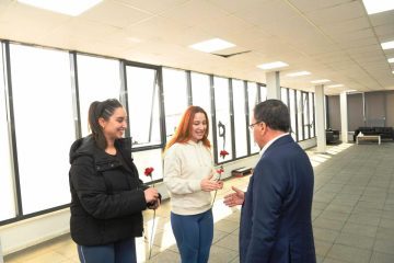 1-8-360x240 Altıeylül'de 8 Mart Mesaisi: Başkan Şehirli'den Kadınlara Ziyaret