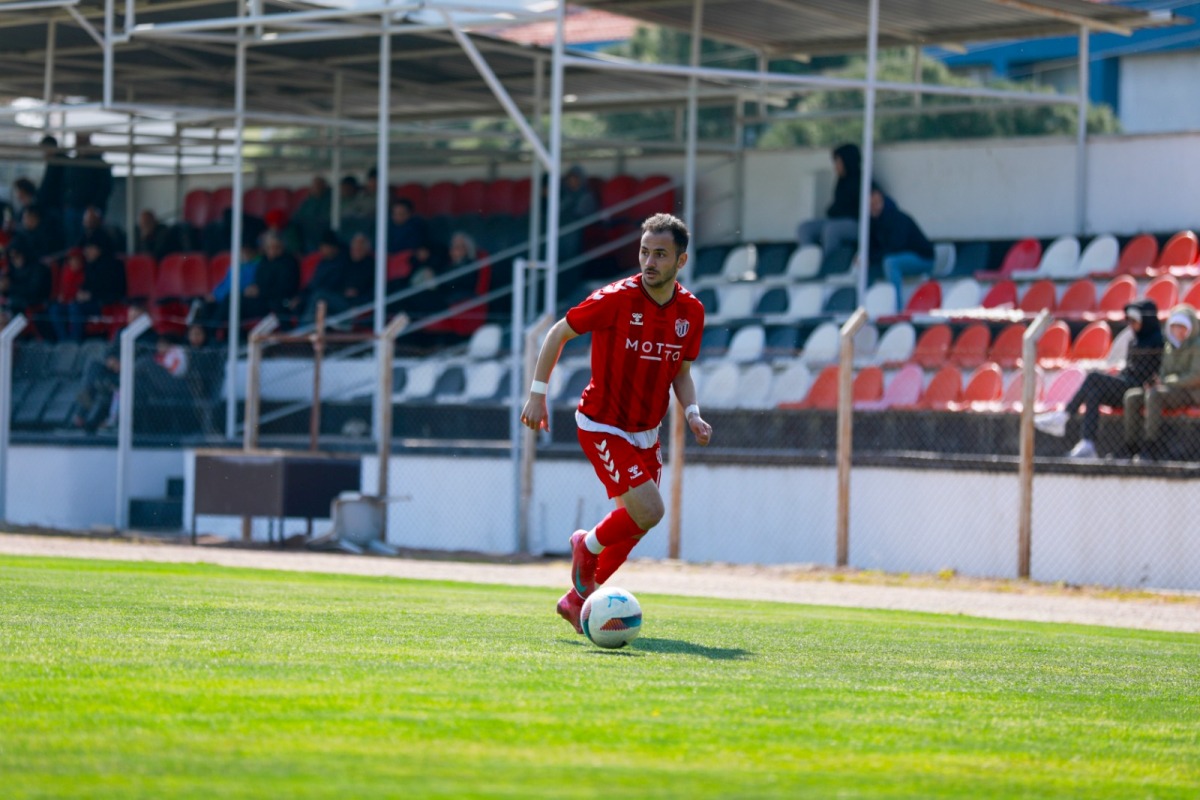 10-4 Burhaniye Belediyespor’dan 18’de 18 Şampiyonluk