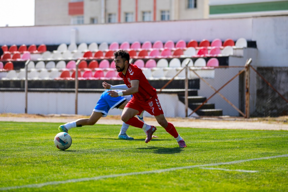 12-2 Burhaniye Belediyespor’dan 18’de 18 Şampiyonluk
