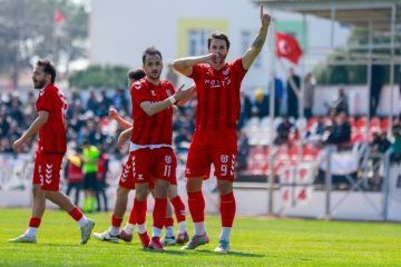 14-1-360x240 Burhaniye Belediyespor’dan 18’de 18 Şampiyonluk