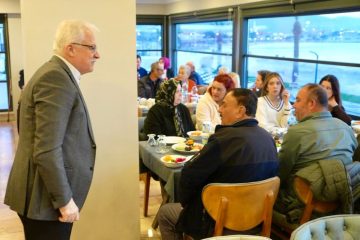 15-1-360x240 Burhaniye’de Şehit Aileleri ve Gazilere İftar