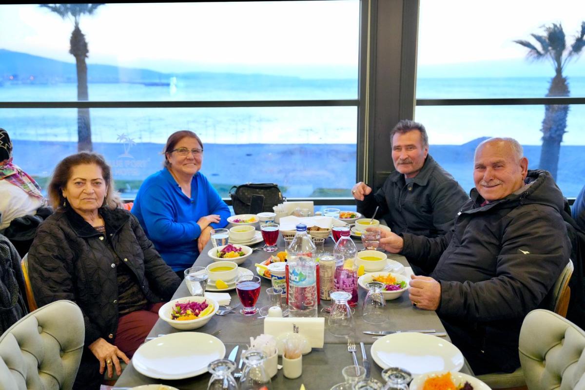 17-1 Burhaniye’de Şehit Aileleri ve Gazilere İftar