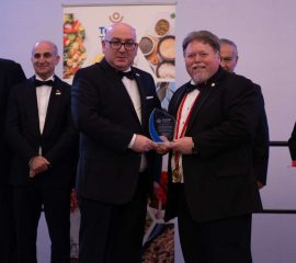 1772516471_WhatsApp_Image_2026_03_02_at_14.43.462-270x240 Türk Lezzetleri Dallas’ta Büyük İlgi Gördü