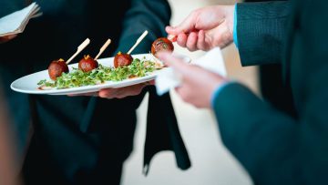 1772516624_t9m0PkS2-360x203 Türk Lezzetleri Dallas’ta Büyük İlgi Gördü