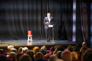 AYVALIK-KADIN-OYUNLARI-FESTIVALI-ALTINCI-KEZ-PERDELERINI-ACTI…-1-360x240 Ayvalık Kadın Oyunları Festivali 2024: Sanatın Gücüyle Kadın Hikayeleri