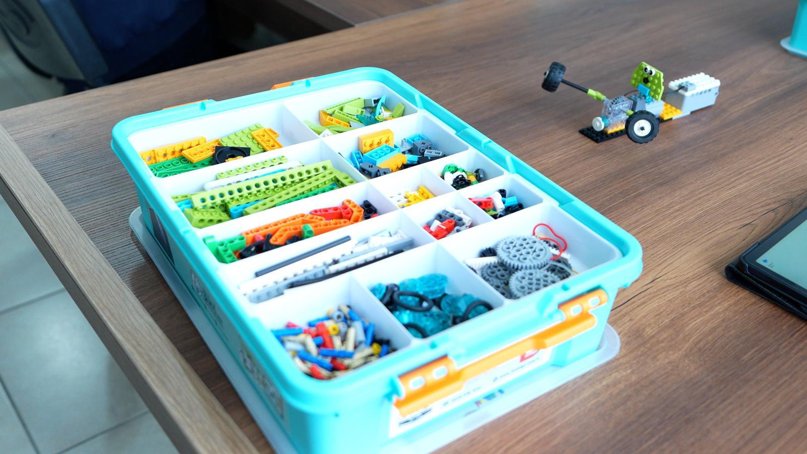 BURHANIYE-BELEDIYESI-1 Ahmet Akın’dan 12 Mart İstiklal Marşı Mesajı