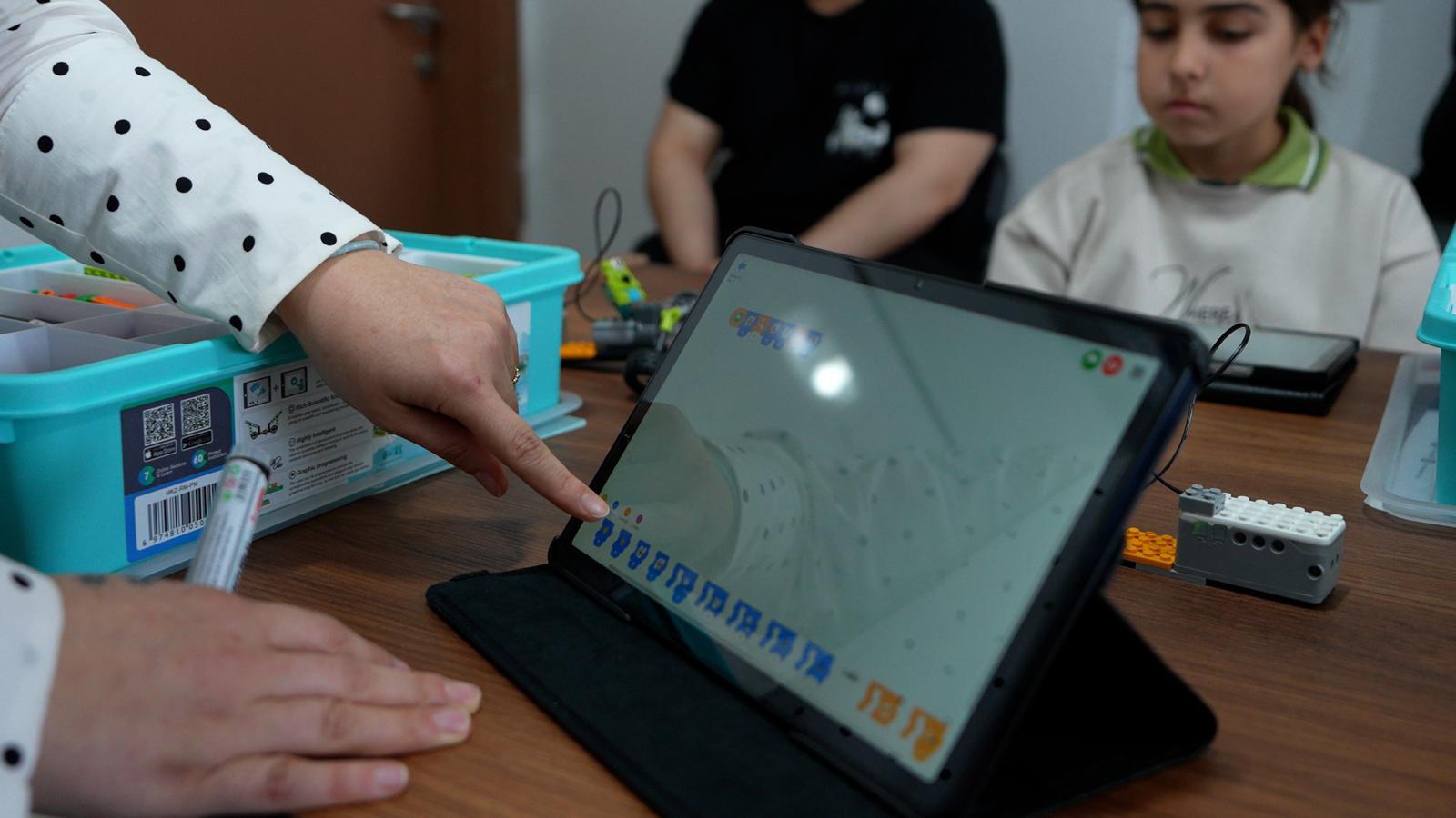 BURHANIYE-BELEDIYESI-2 Ahmet Akın’dan 12 Mart İstiklal Marşı Mesajı